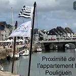Appt, Terrasse ,velo , Plages & Port A Proximite , Idealement Bien Situe, Dernier Etage Apartment *