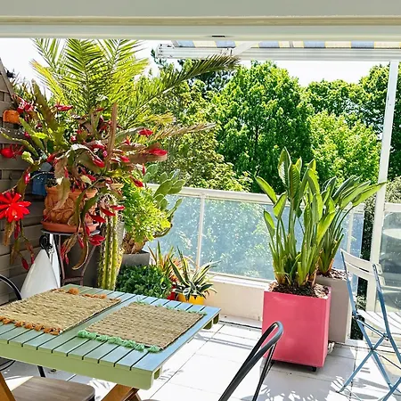 Appt, Terrasse ,velo , Plages & Port A Proximite , Idealement Bien Situe, Dernier Etage Apartmán La Baule