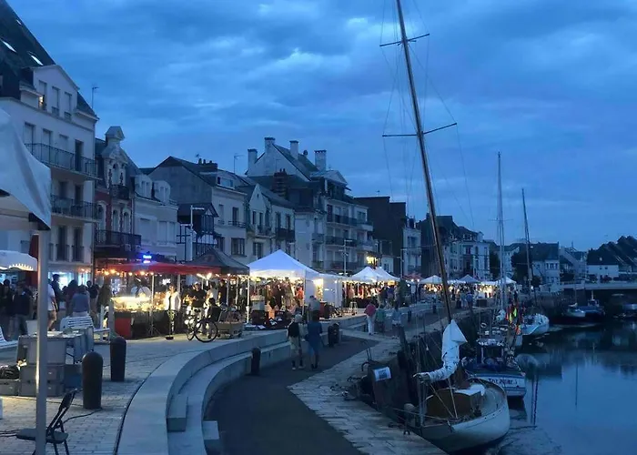 Appt, Terrasse ,velo , Plages & Port A Proximite , Idealement Bien Situe, Dernier Etage Apartment La Baule-Escoublac