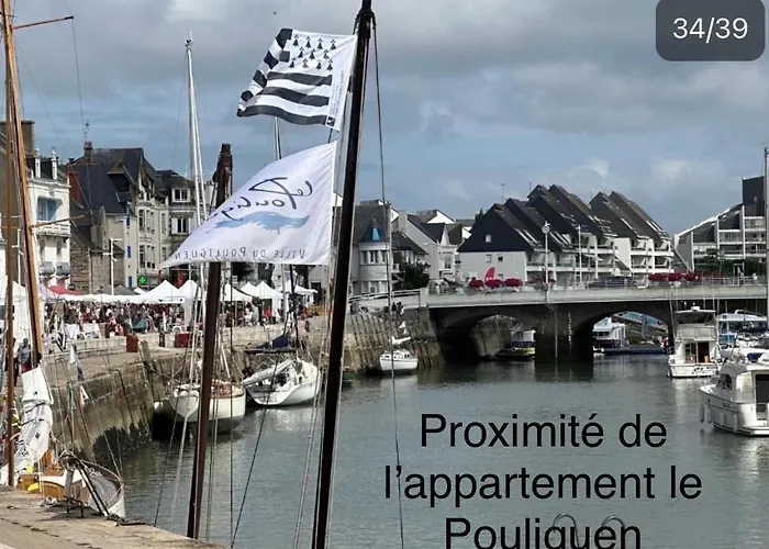 Appt, Terrasse ,velo , Plages & Port A Proximite , Idealement Bien Situe, Dernier Etage Apartment *